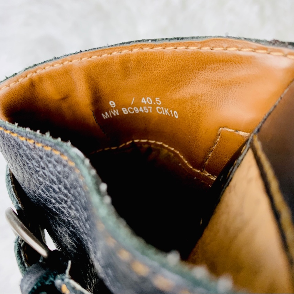 BOC Born Black Clogs w/Brown Stitching & Buckle - Picture 7 of 7